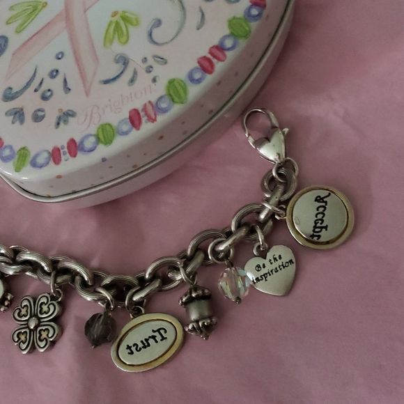 Sweet Brighton POWER OF PINK Charm Bracelet 2006 - Picture 8 of 14